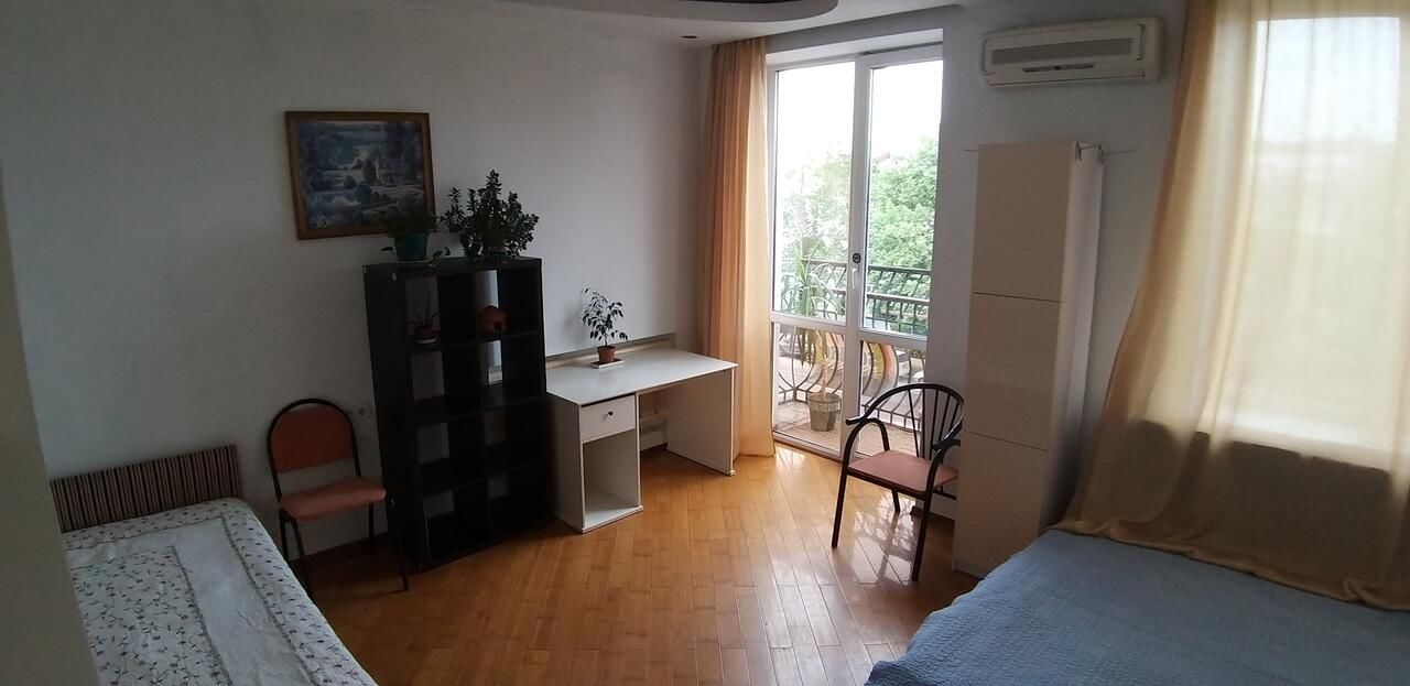 Хостелы Old Square Hostel Алматы