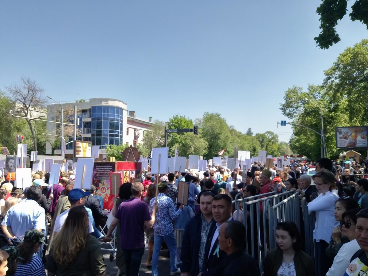 Хостелы Old Square Hostel Алматы-39