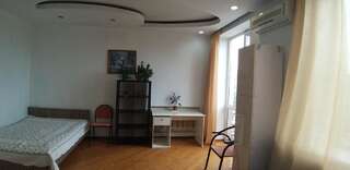 Хостелы Old Square Hostel Алматы Улучшенный номер-студио-5