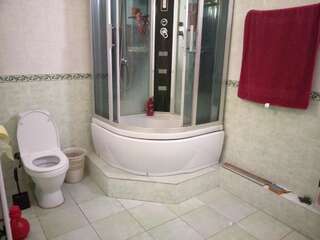 Хостелы Old Square Hostel Алматы Трехместный номер эконом-класса-3